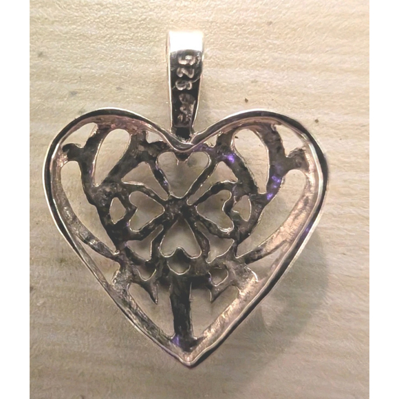 VTG 925 Sterling Silver Filigree Clover Heart Shaped Pendant Valentine's Day - Picture 3 of 5